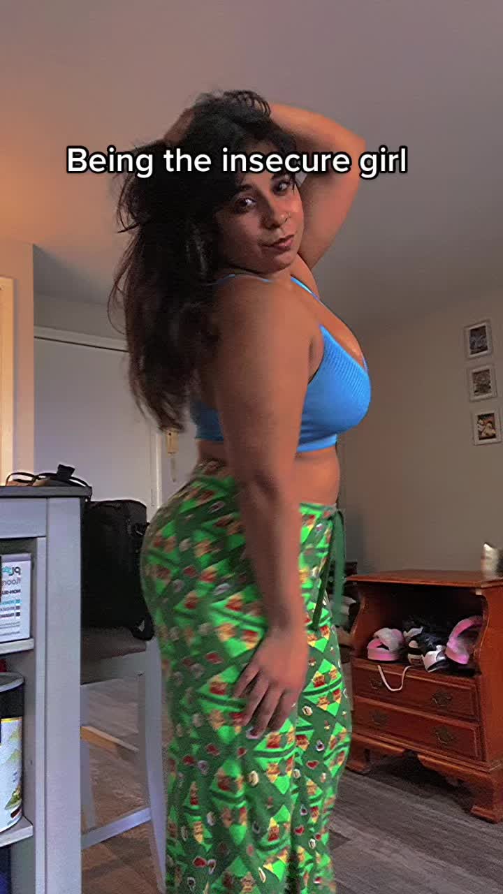 @𝒞𝒽𝒶𝓁𝓎𝑒𝑜𝓃༒