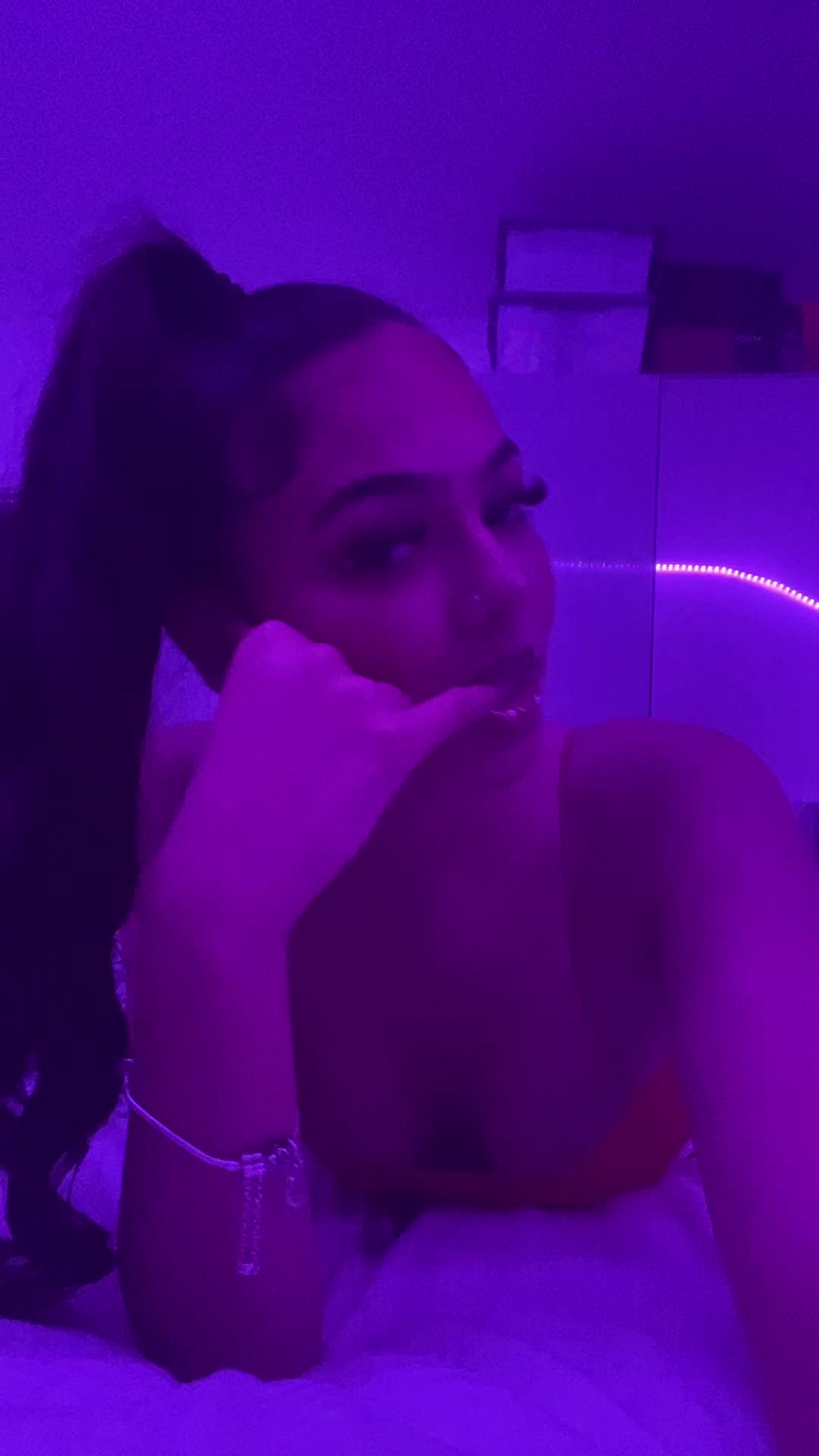 @𝑛𝑎𝑦𝑎𝑛𝑎❤︎