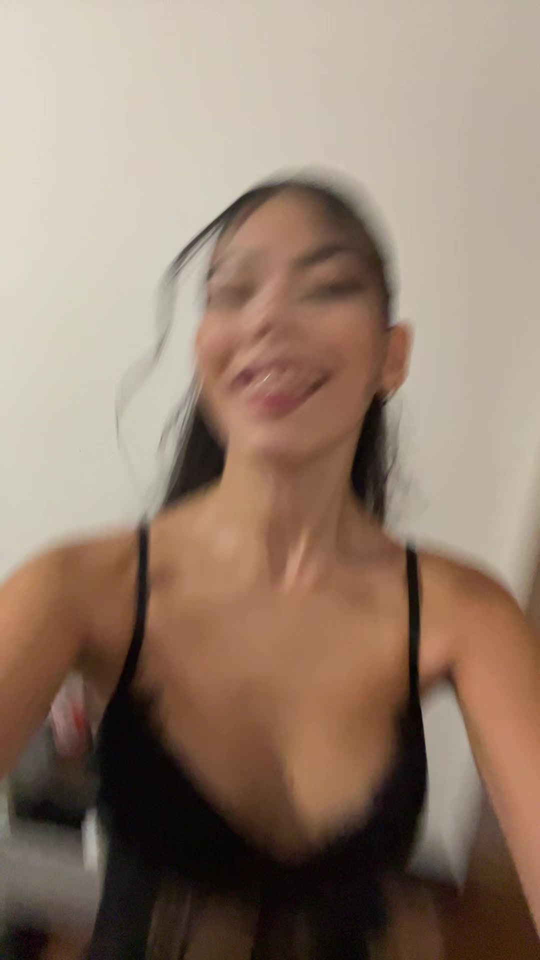 @💋🇵🇪