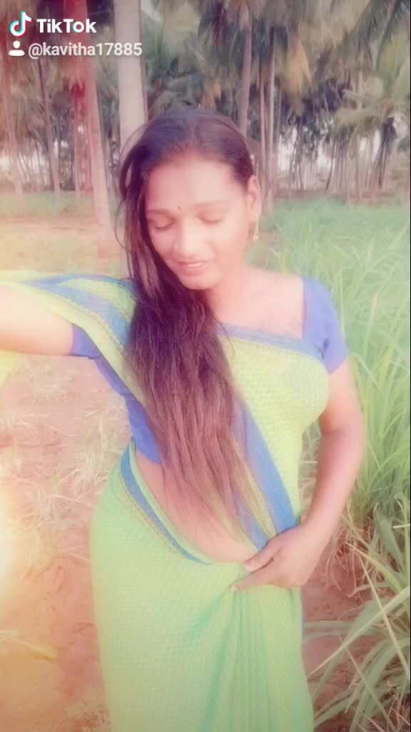 @கிளாமர் கவிதா