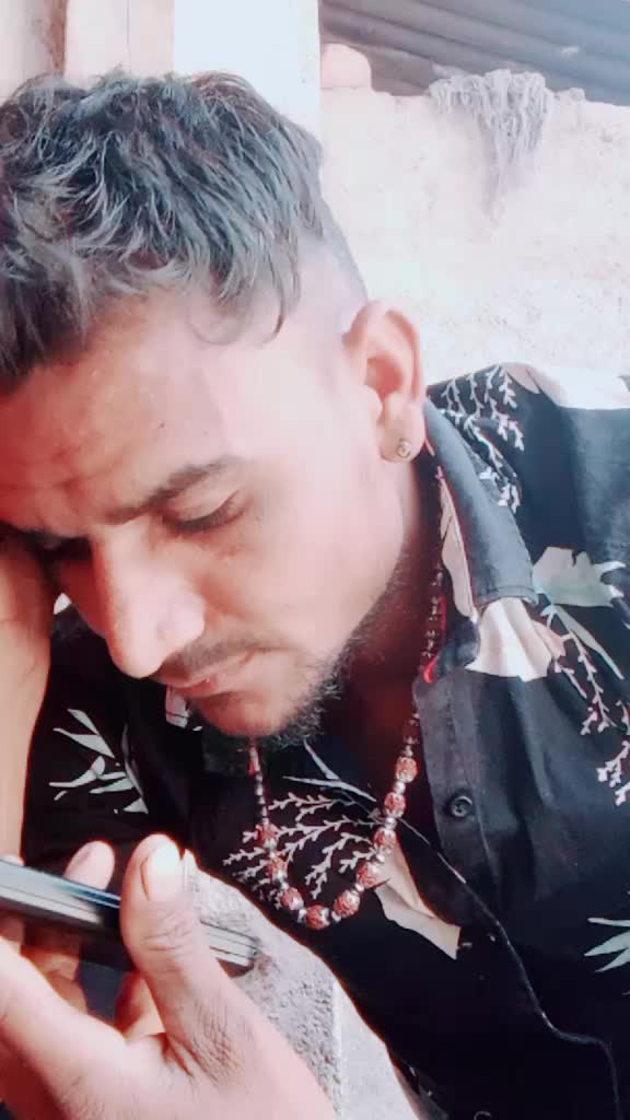 @gujjuboy01