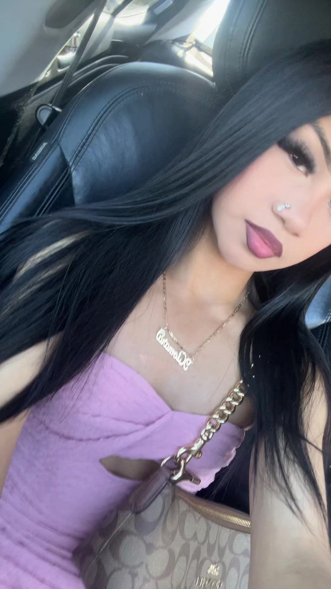 @🦋