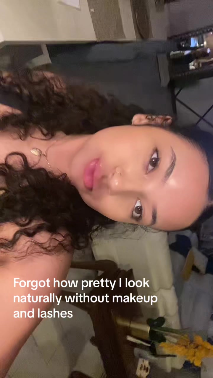@Jenise 🌟