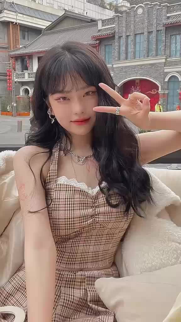 @Faaaariii
