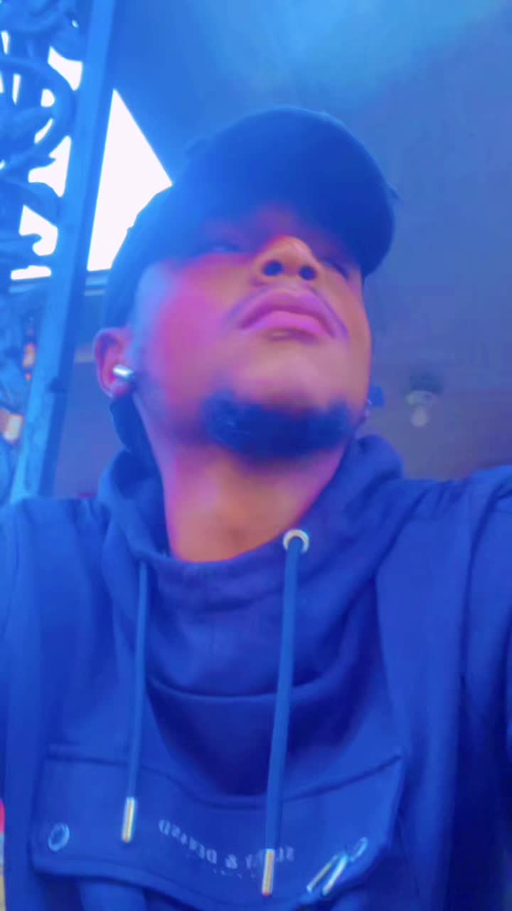 @Munzy🔥