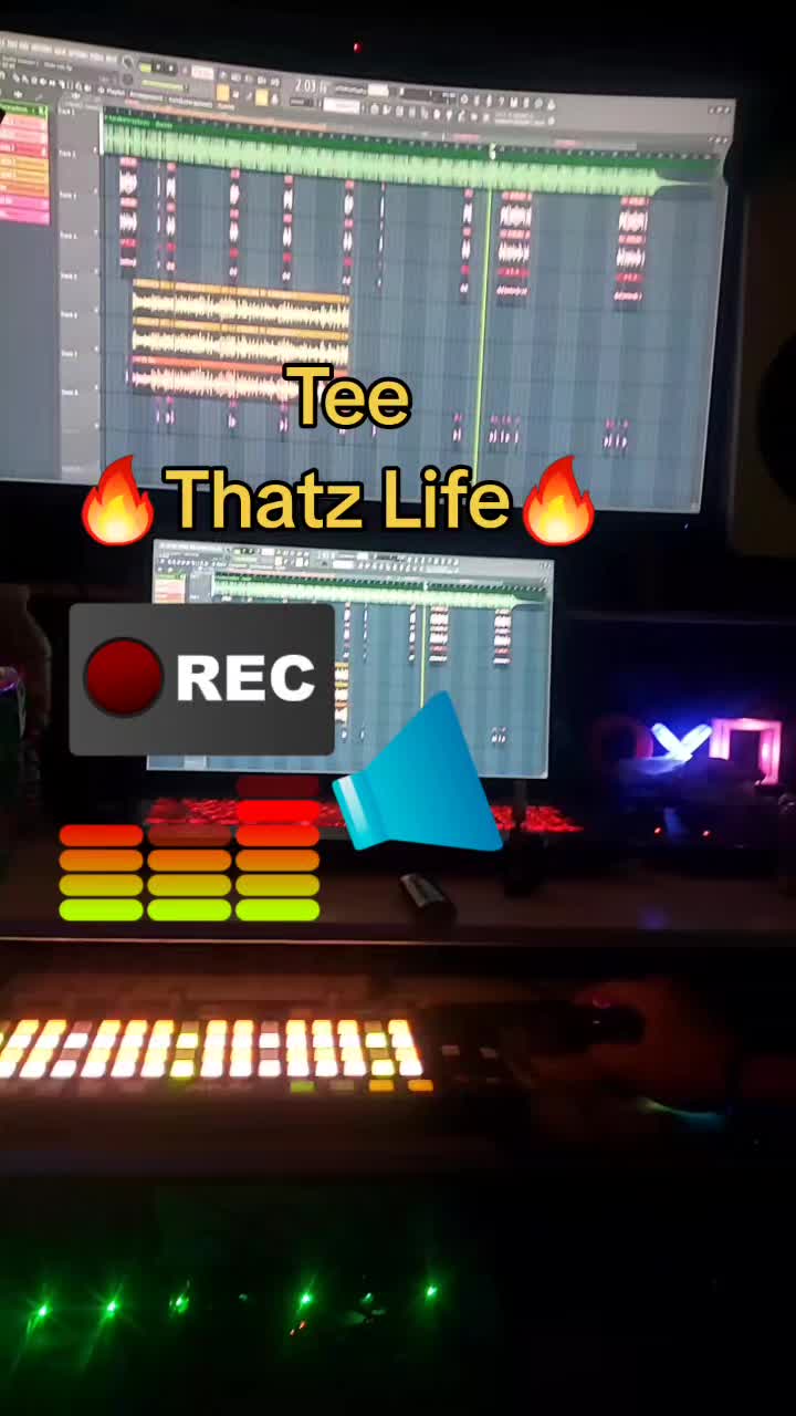@Tee