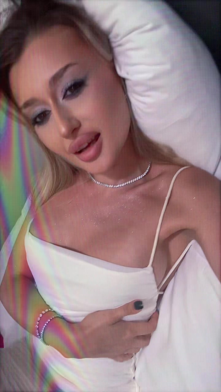 @Andrreea