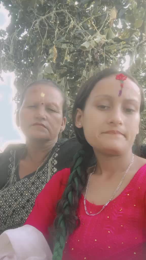 @Mrs.ThAkUrAnI_👑