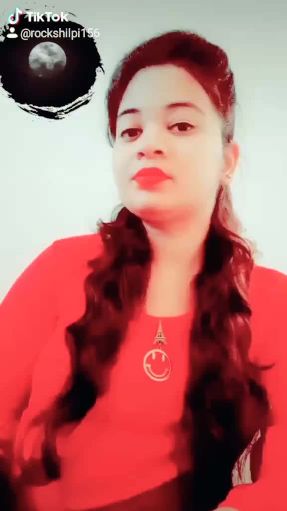 @569885