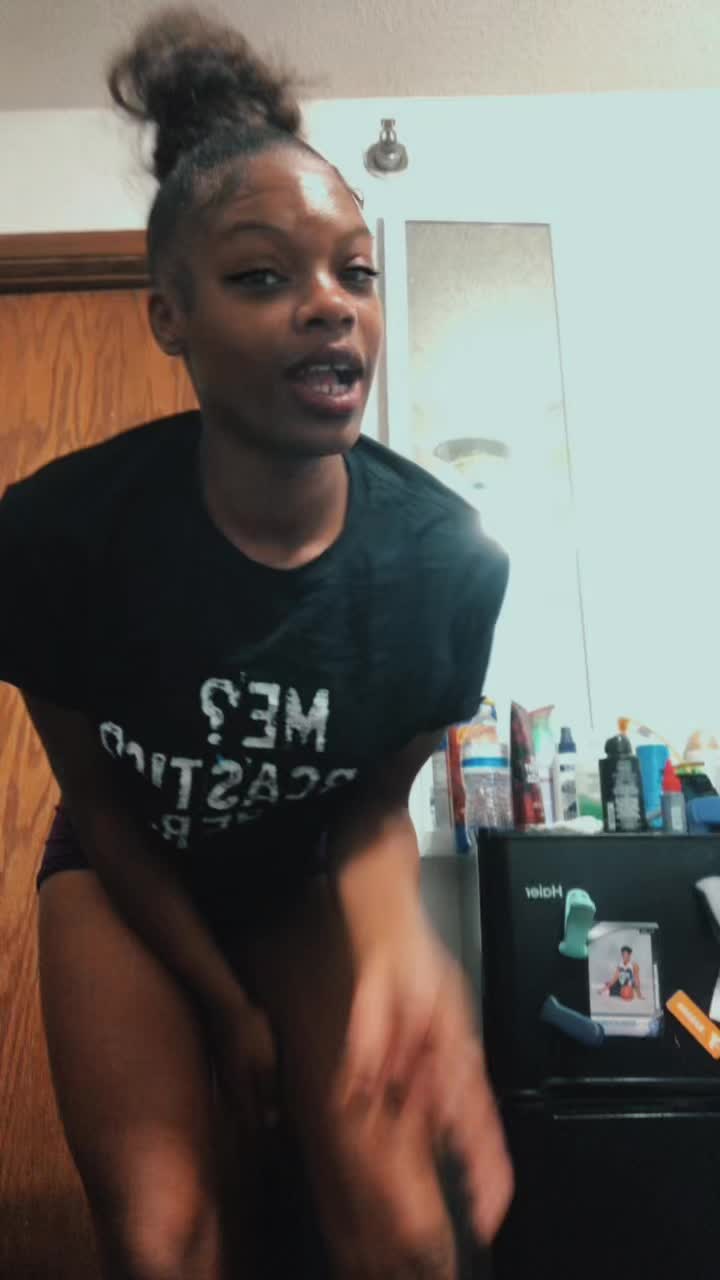 @Prettybrowneyes23