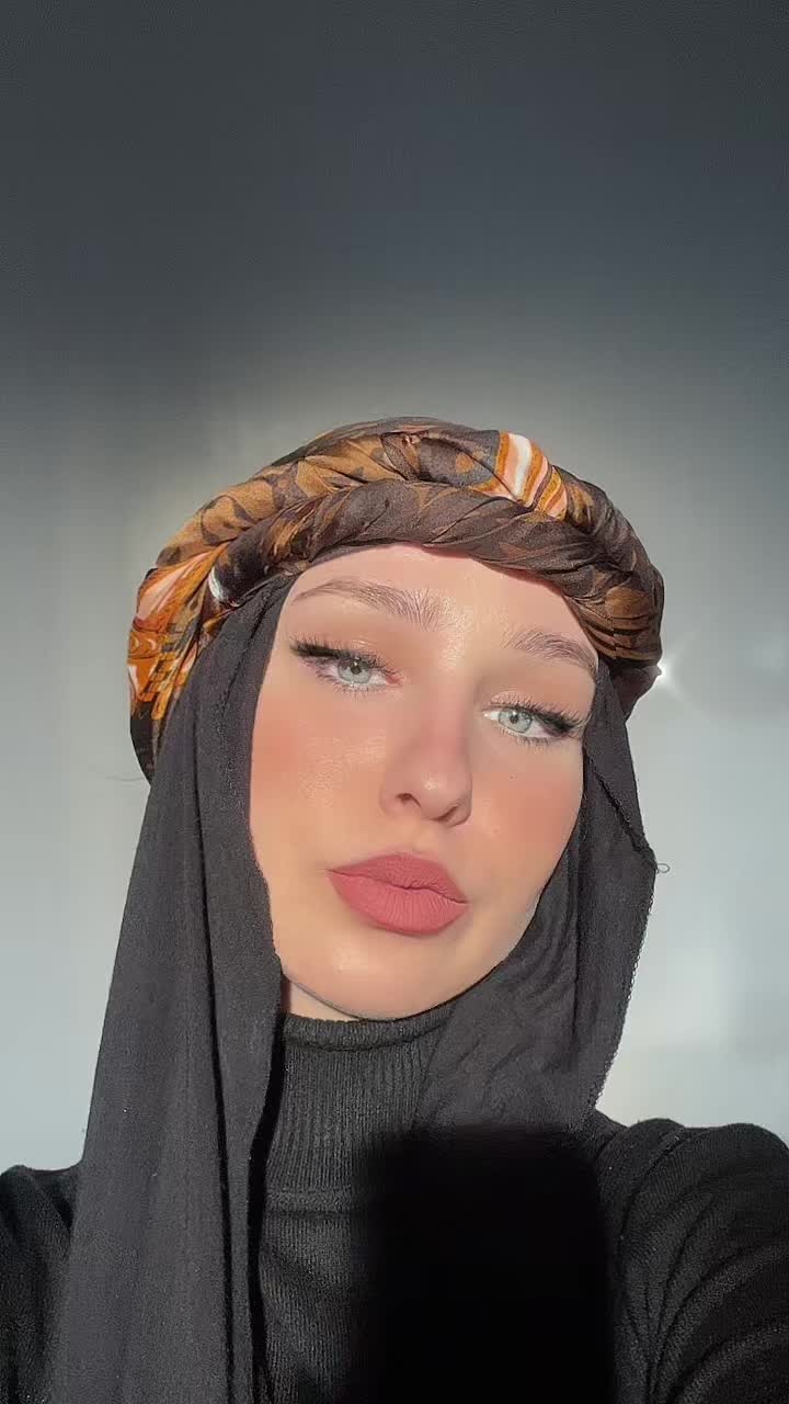 @Cyrinee🇹🇳