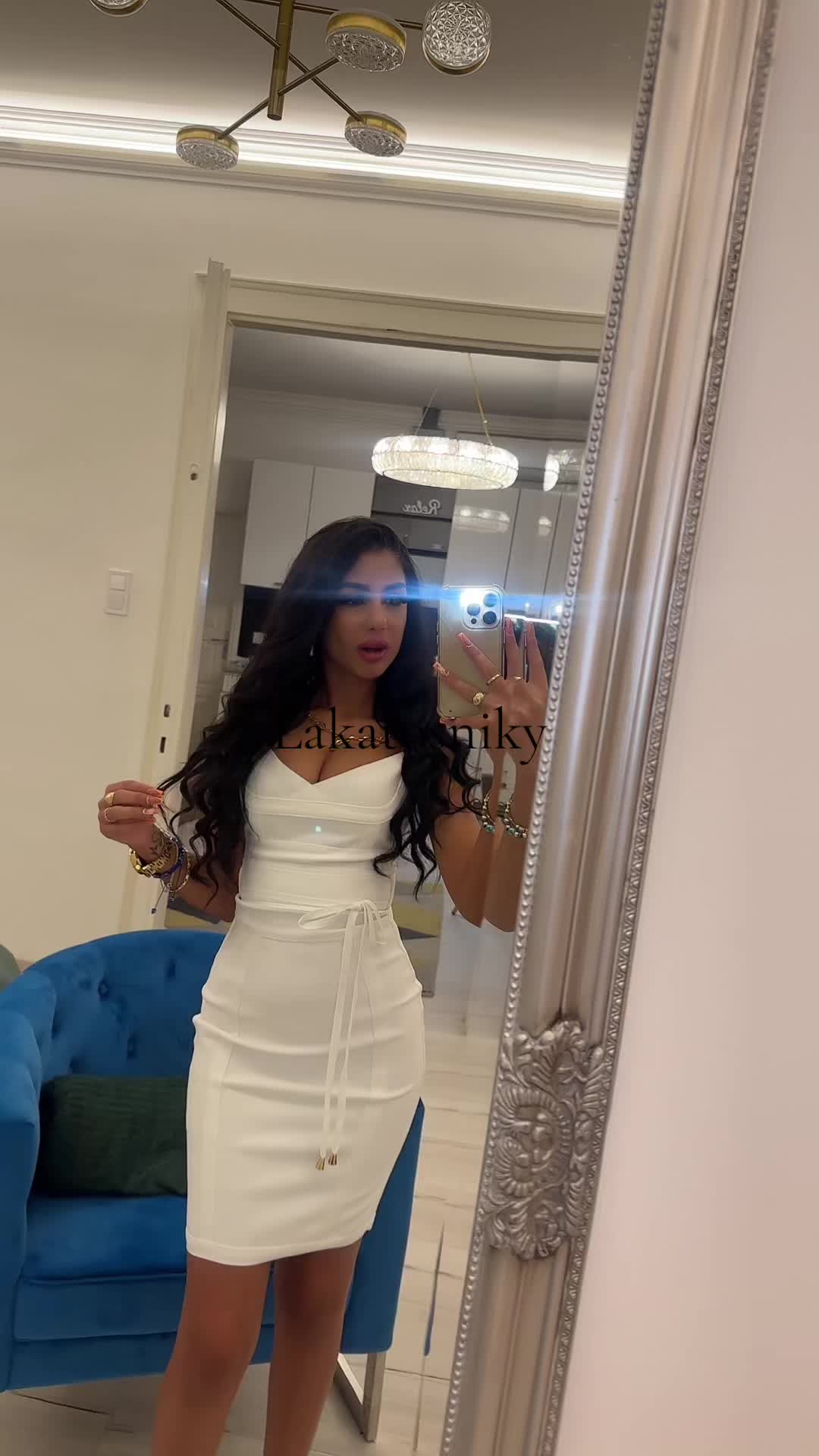 @Niki✨