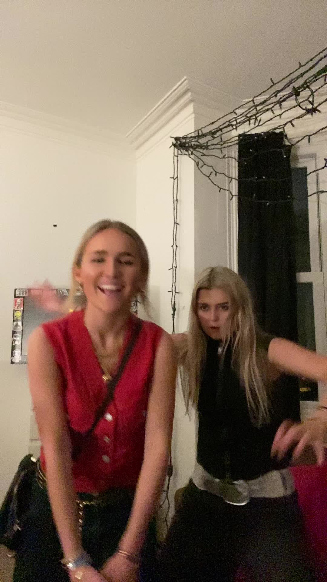 @Bustdownpollyanna