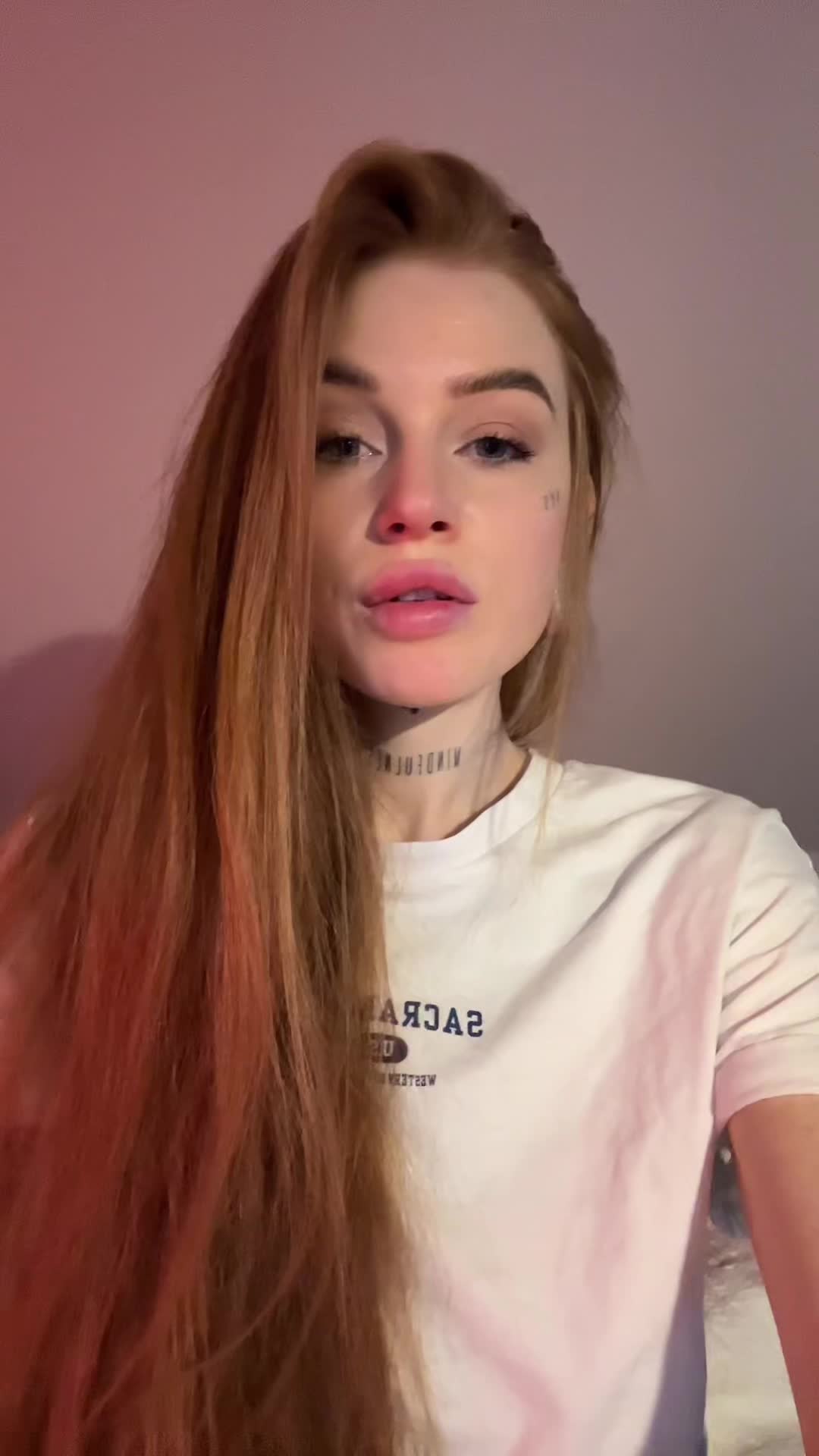 @Scarlett Fox