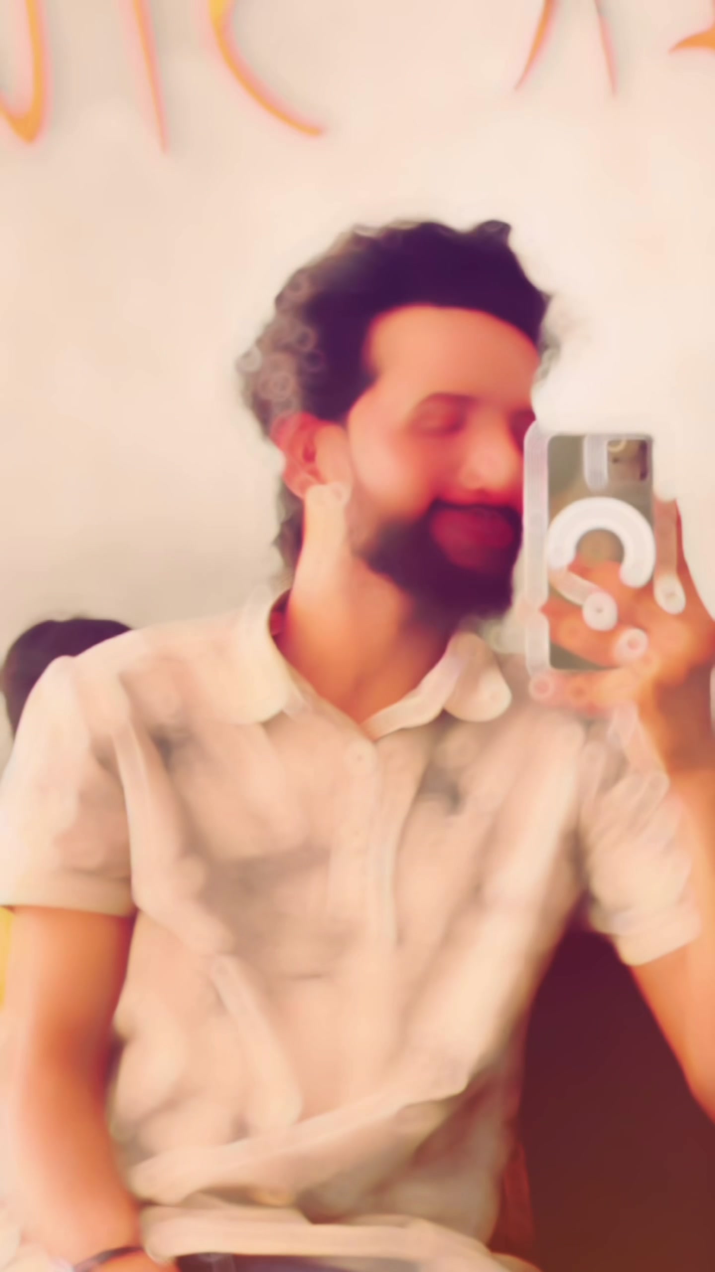 @ℒ𝒶𝒹𝒾 🧸