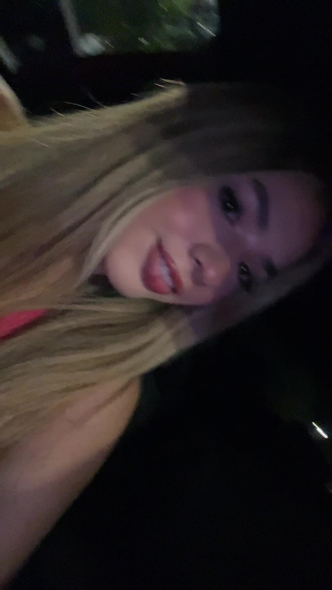 @Lala Lupcy