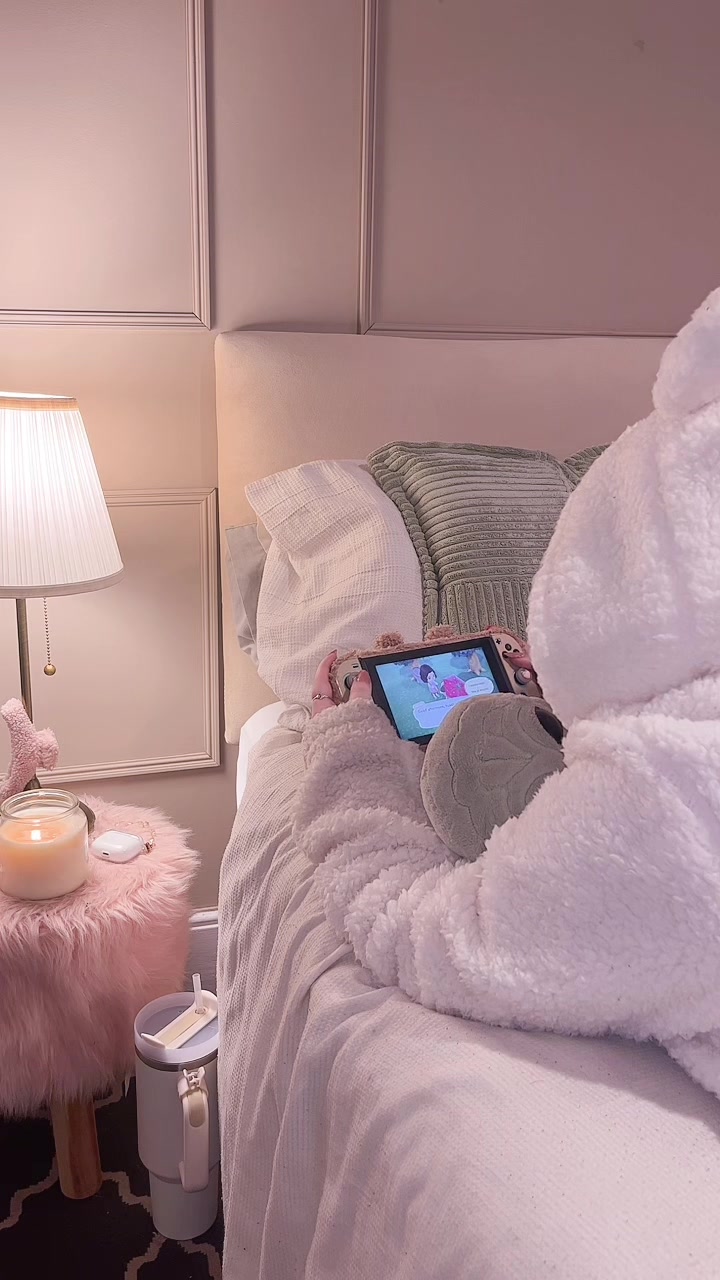 @Jazmine | cozy gamer 🎀