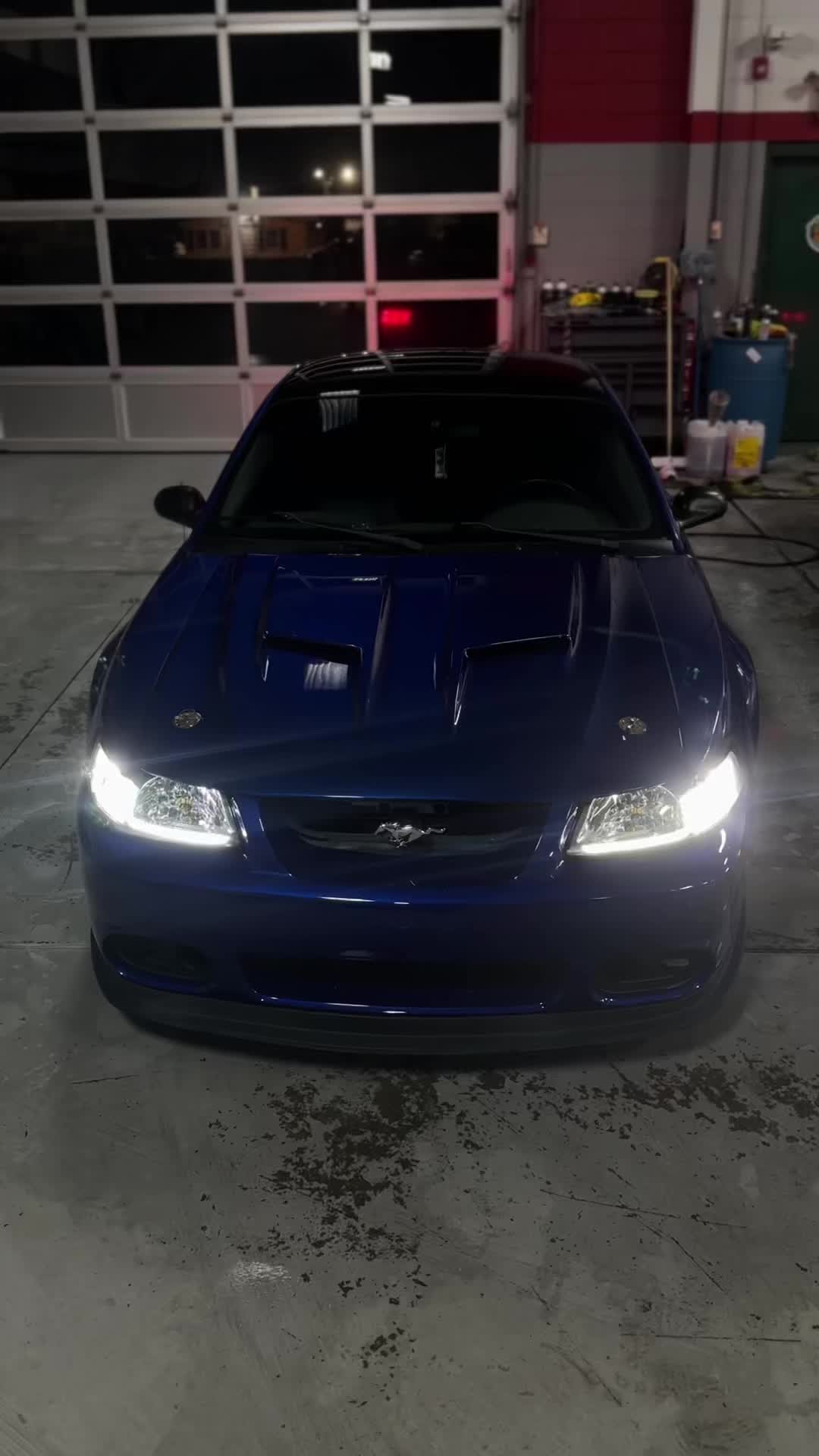 @thatgray335i