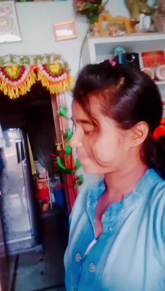 @dhanu 🍫🍫😍😍