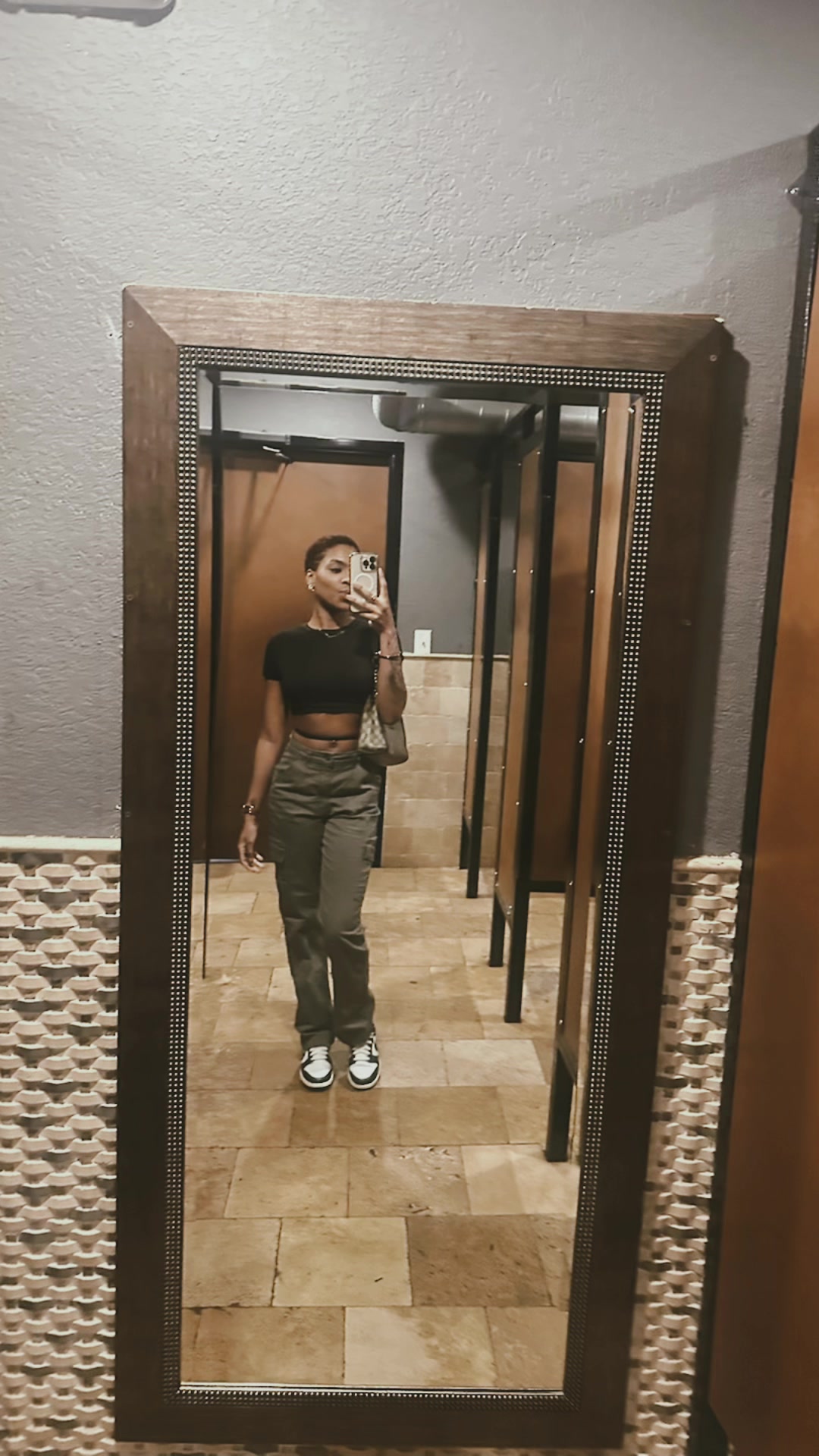 @JadeWineglass