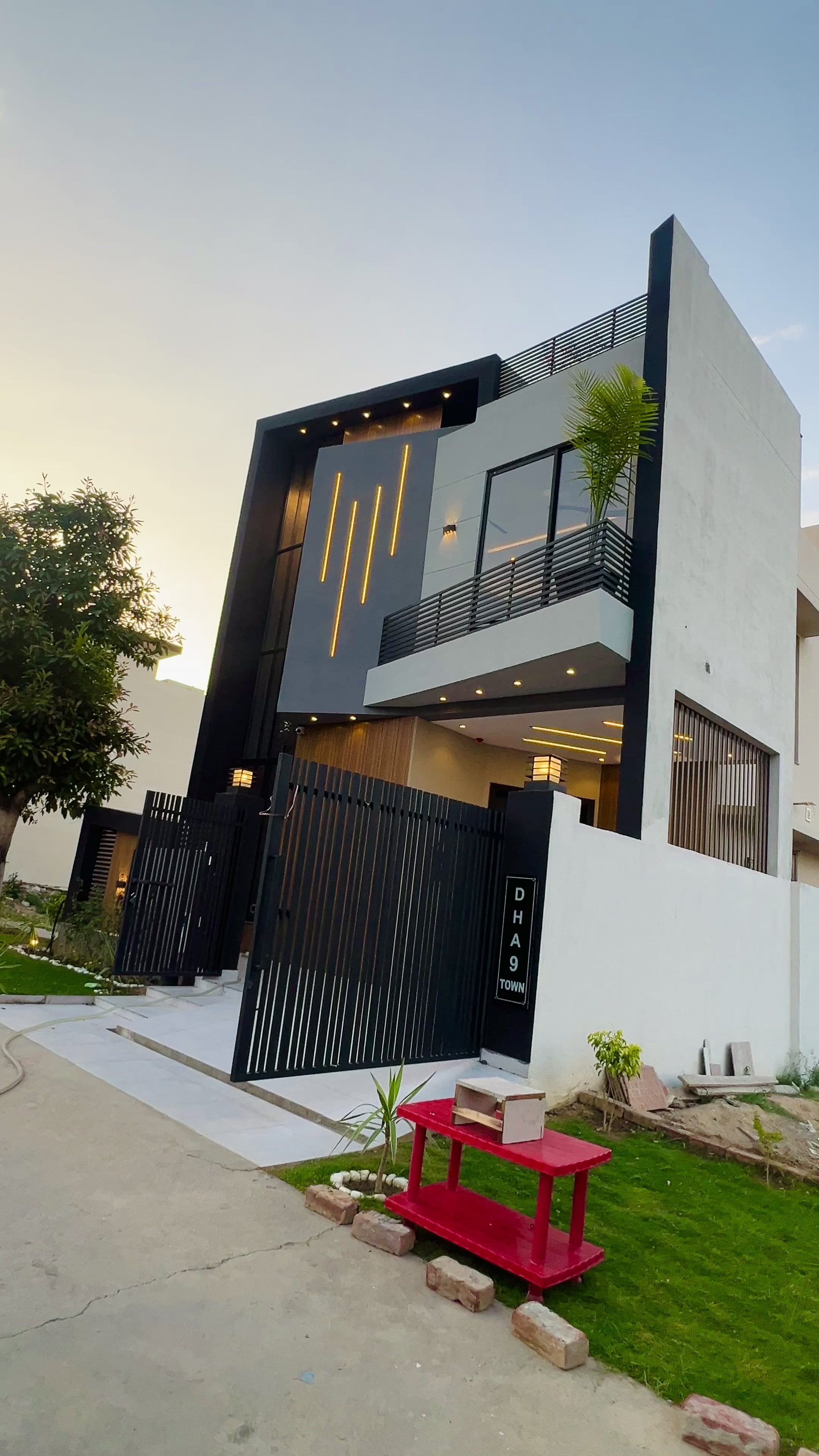 @Lahore Property Network