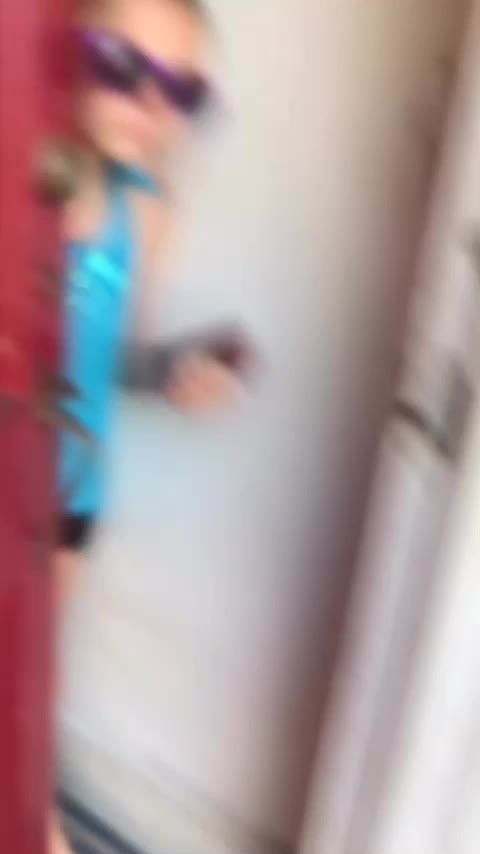 @Isabella