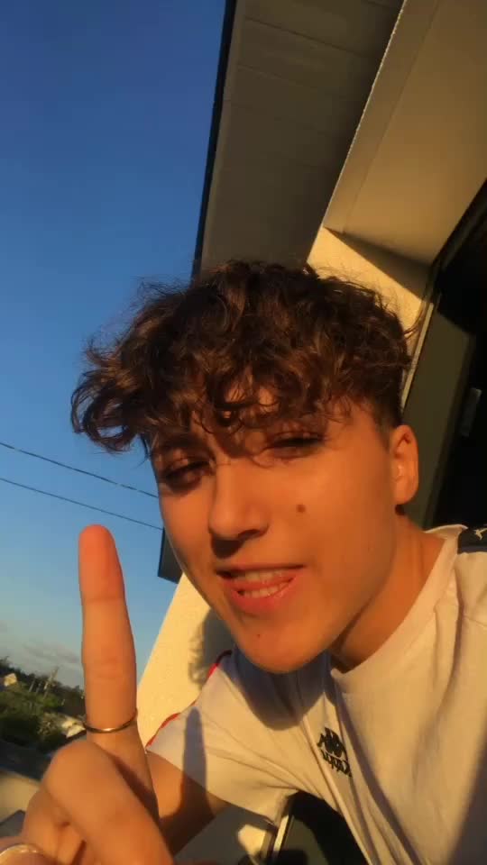 @ᴇʟɪᴏᴛᴛ