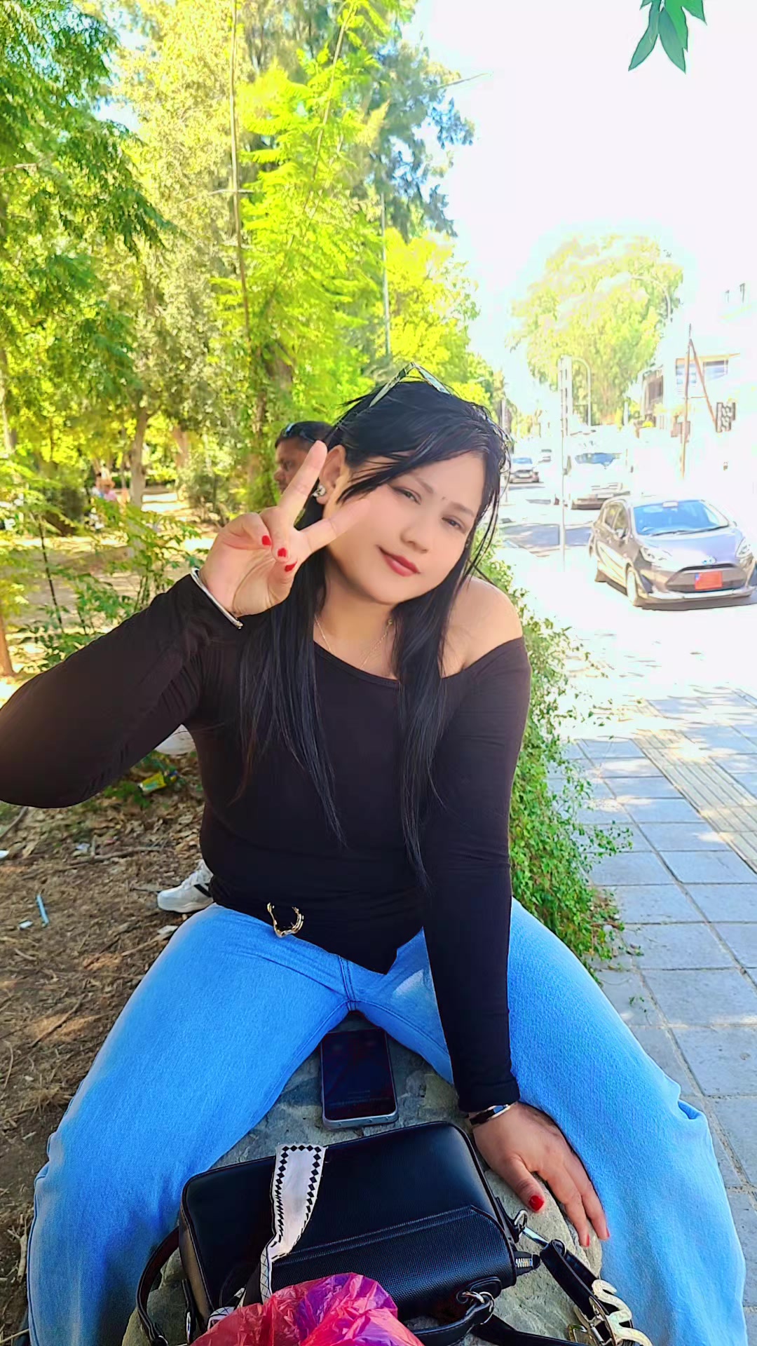 @Mimi🇨🇾🇳🇵