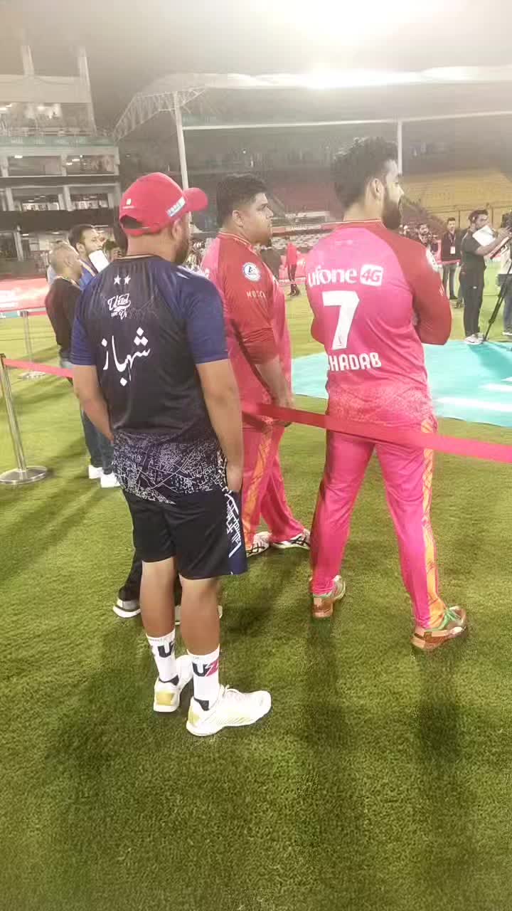 @shahbazaajiz