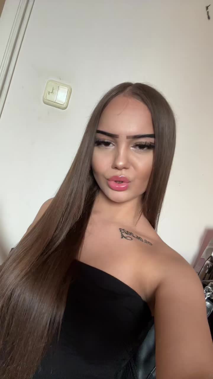 @👼🏽