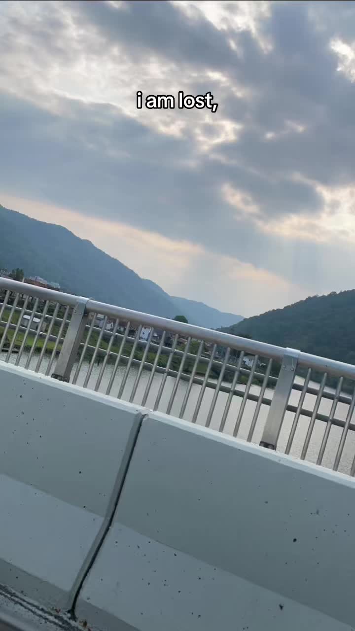 @just.here.