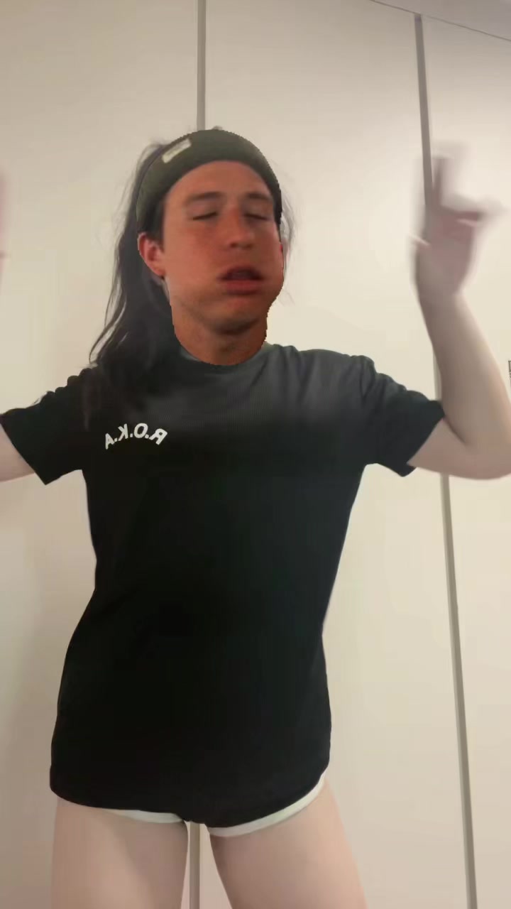 @니여친지나간다