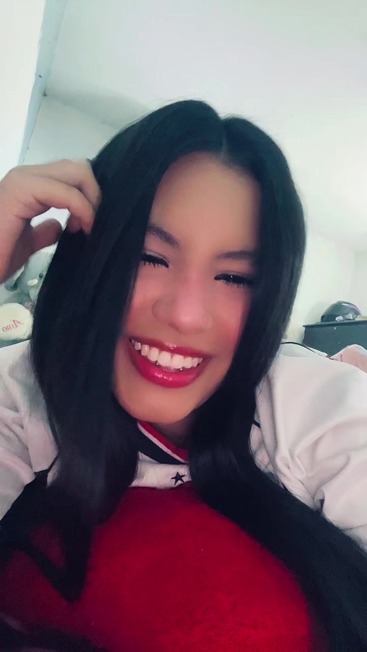 @Ximena 🦋