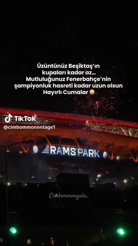 @İpek__