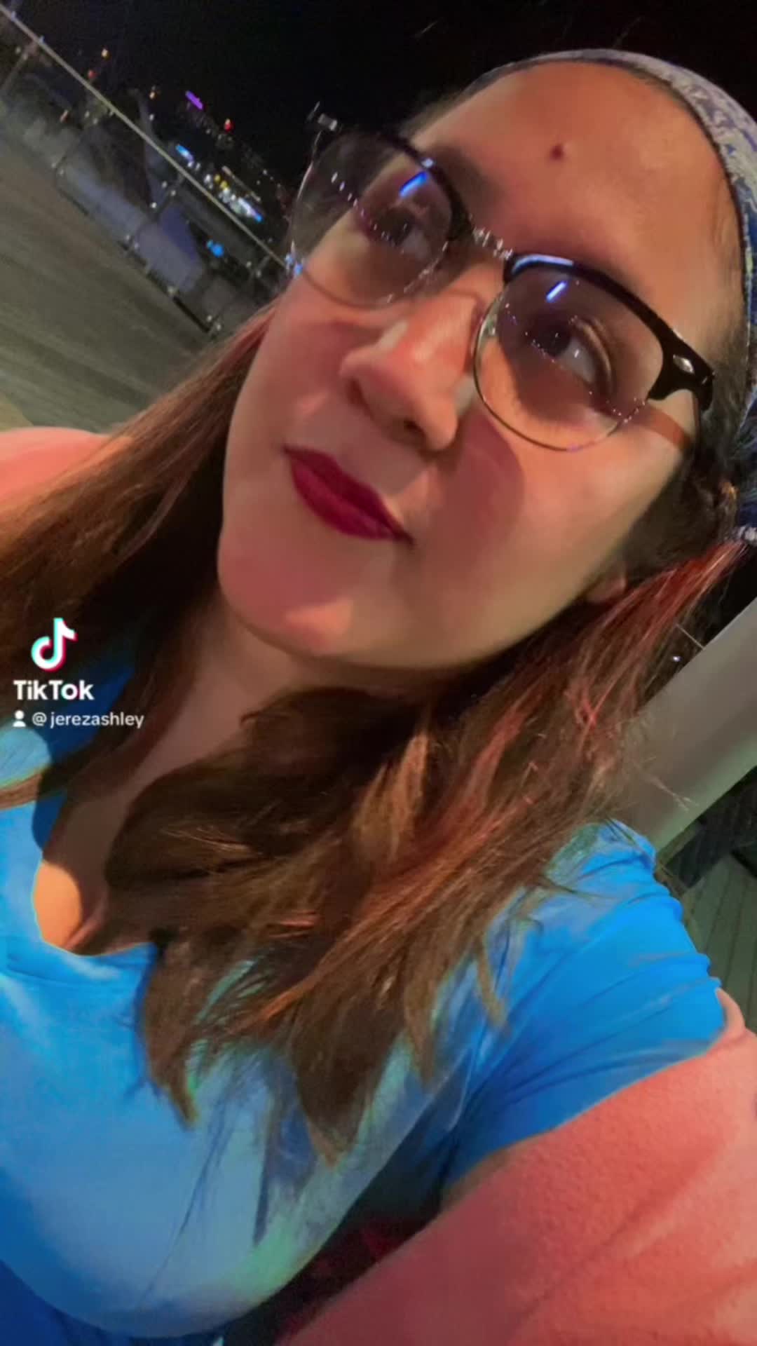 @Ashleyjerez18