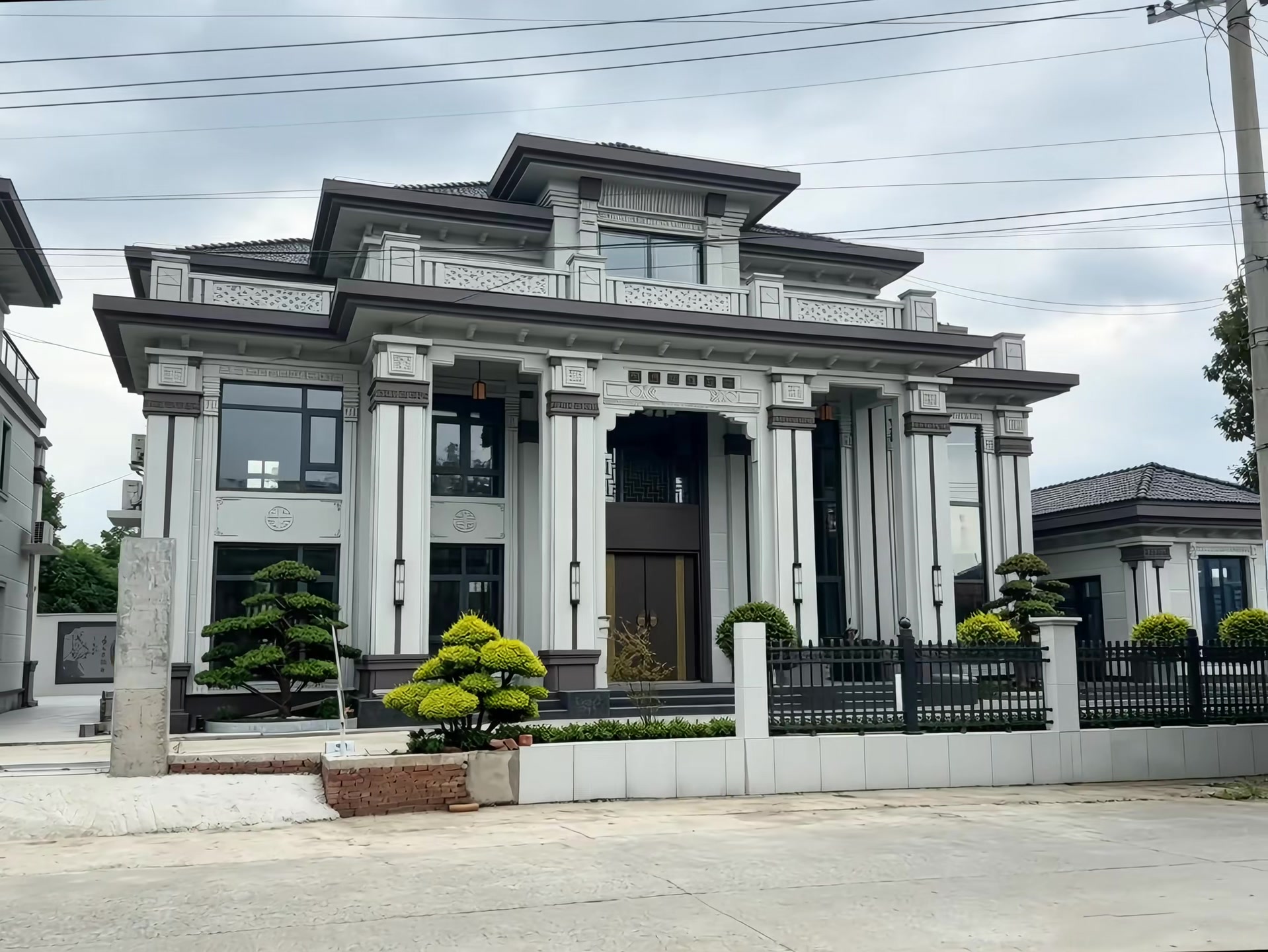 @Dream House