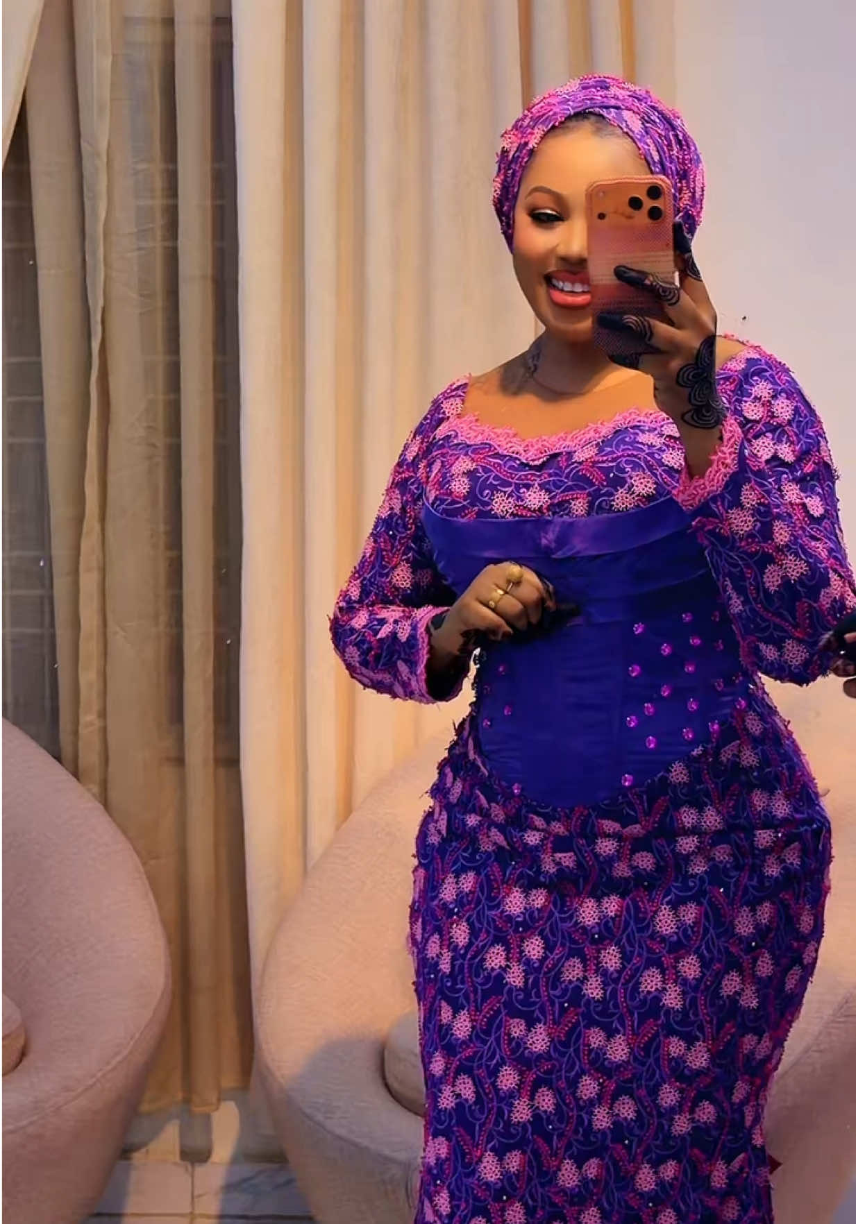 @CEO_MEENNUSI💋🥰