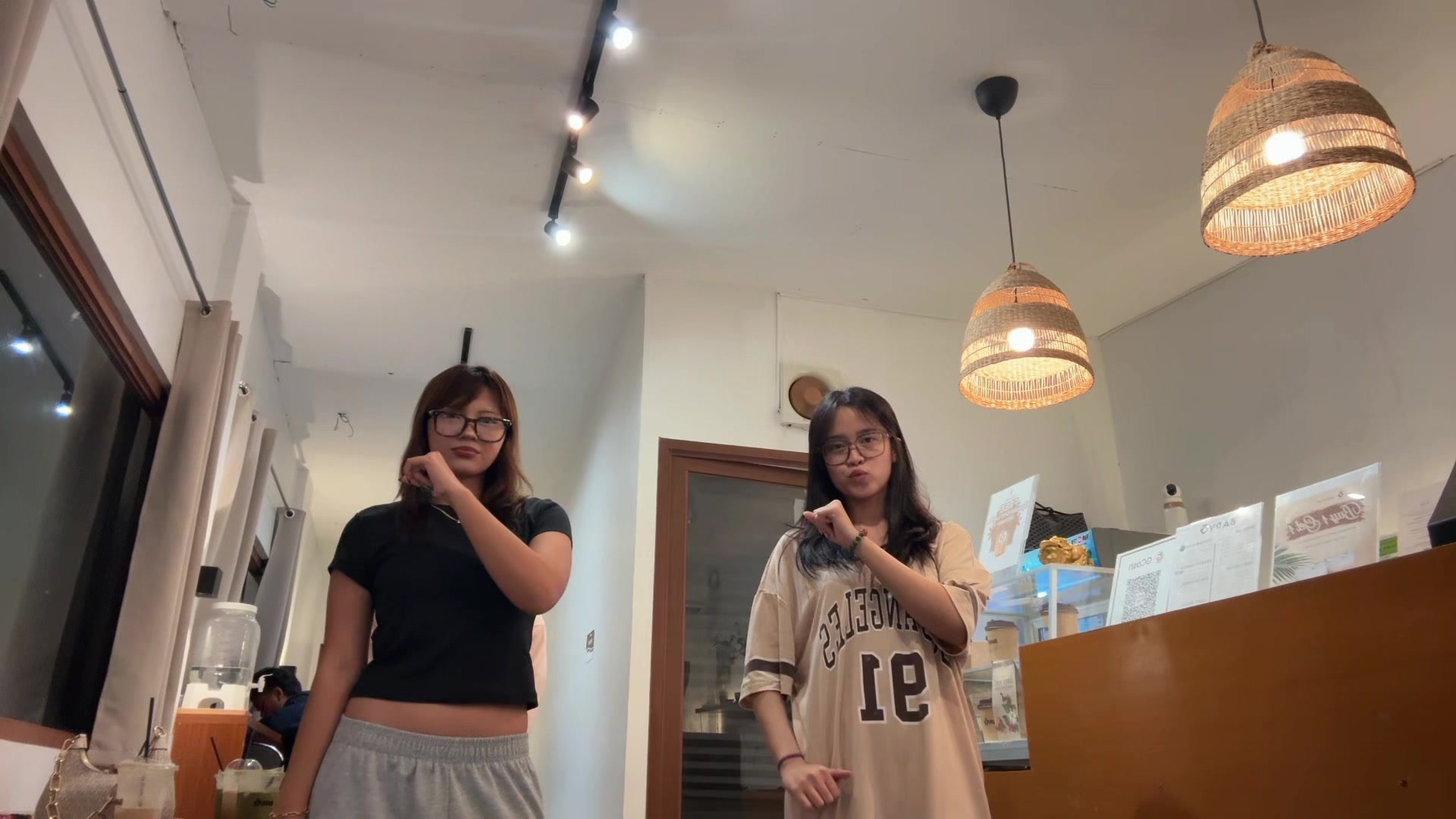 @syk