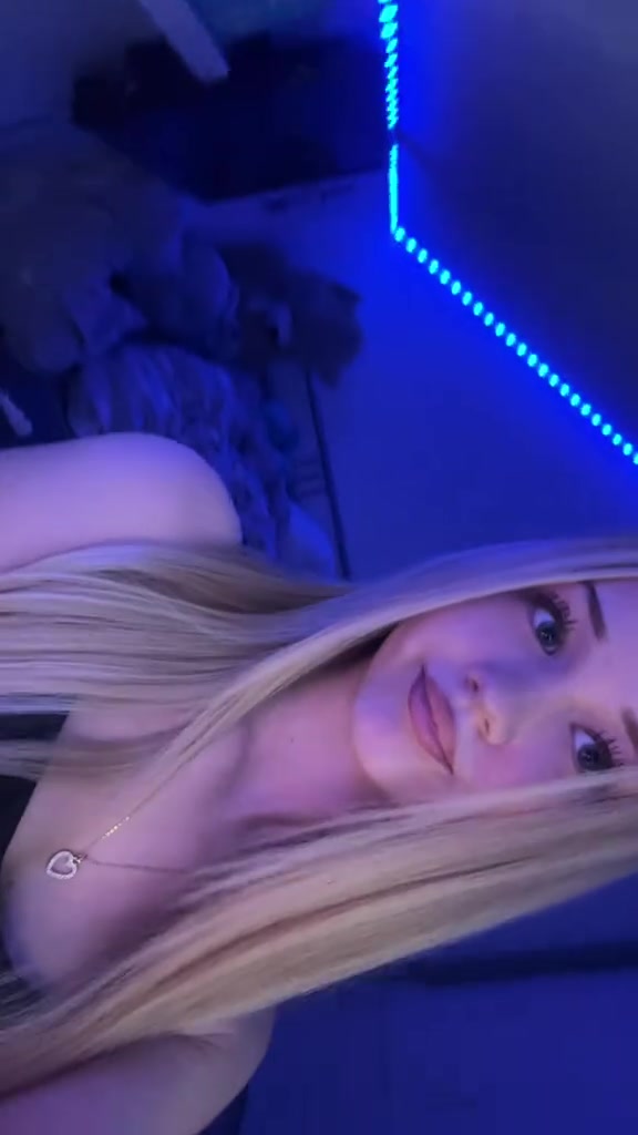 @lara_gsnnn