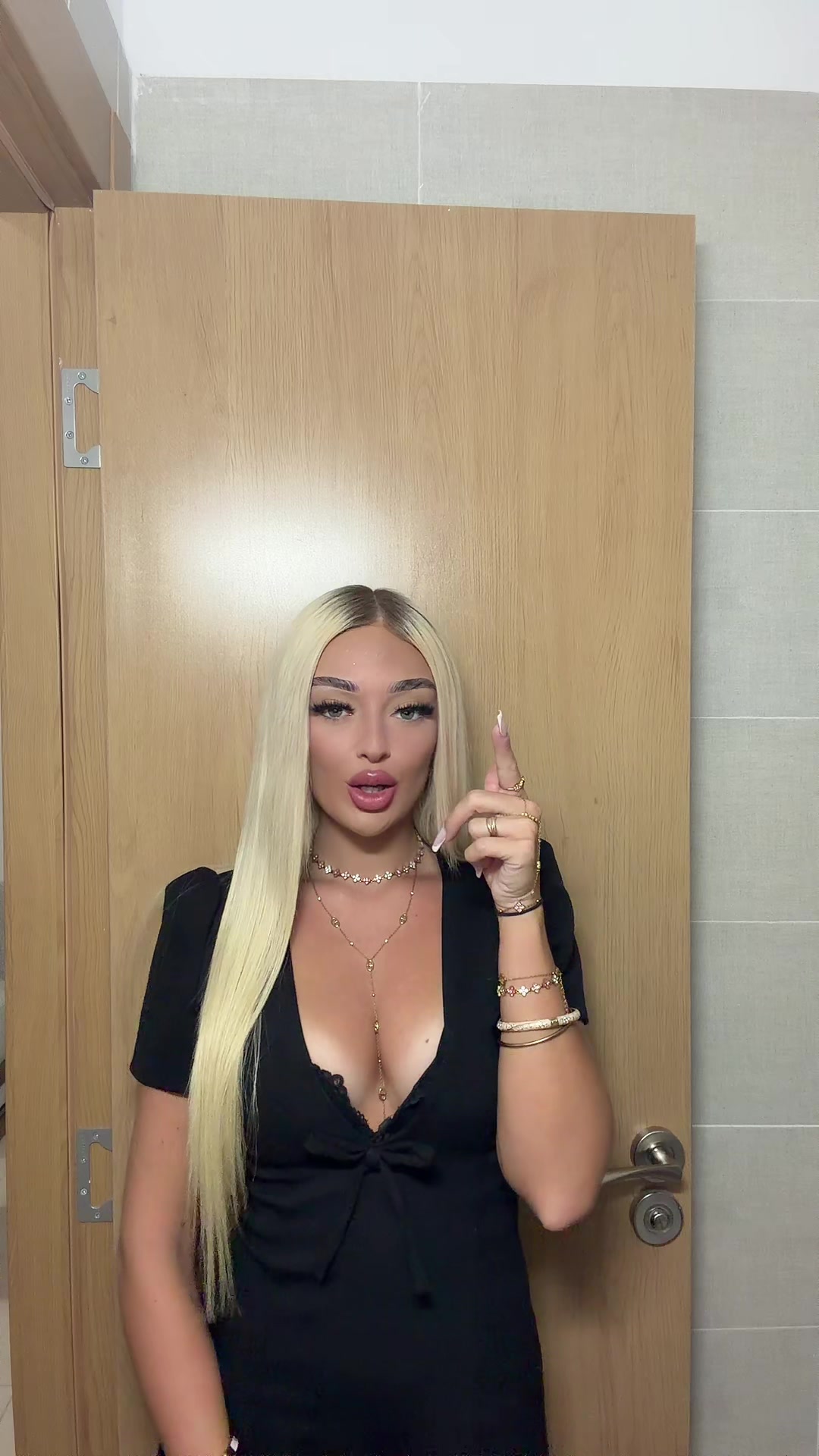 @COCACHERRIW