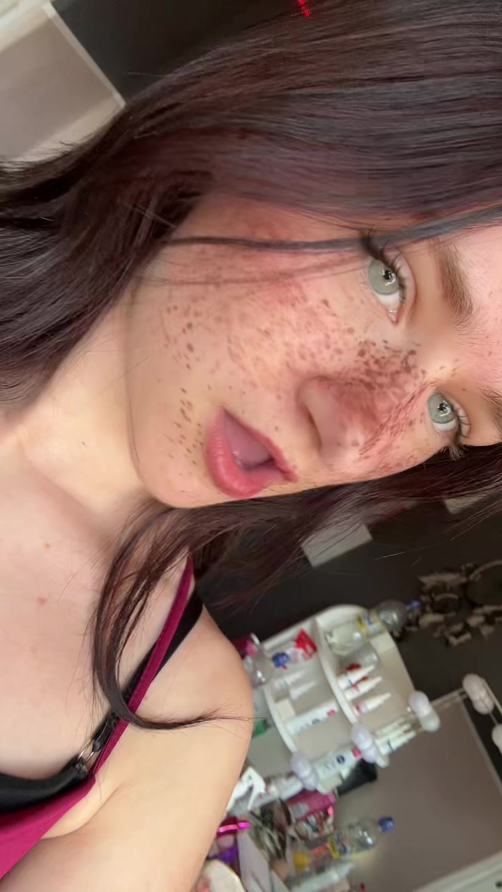 @Emmi