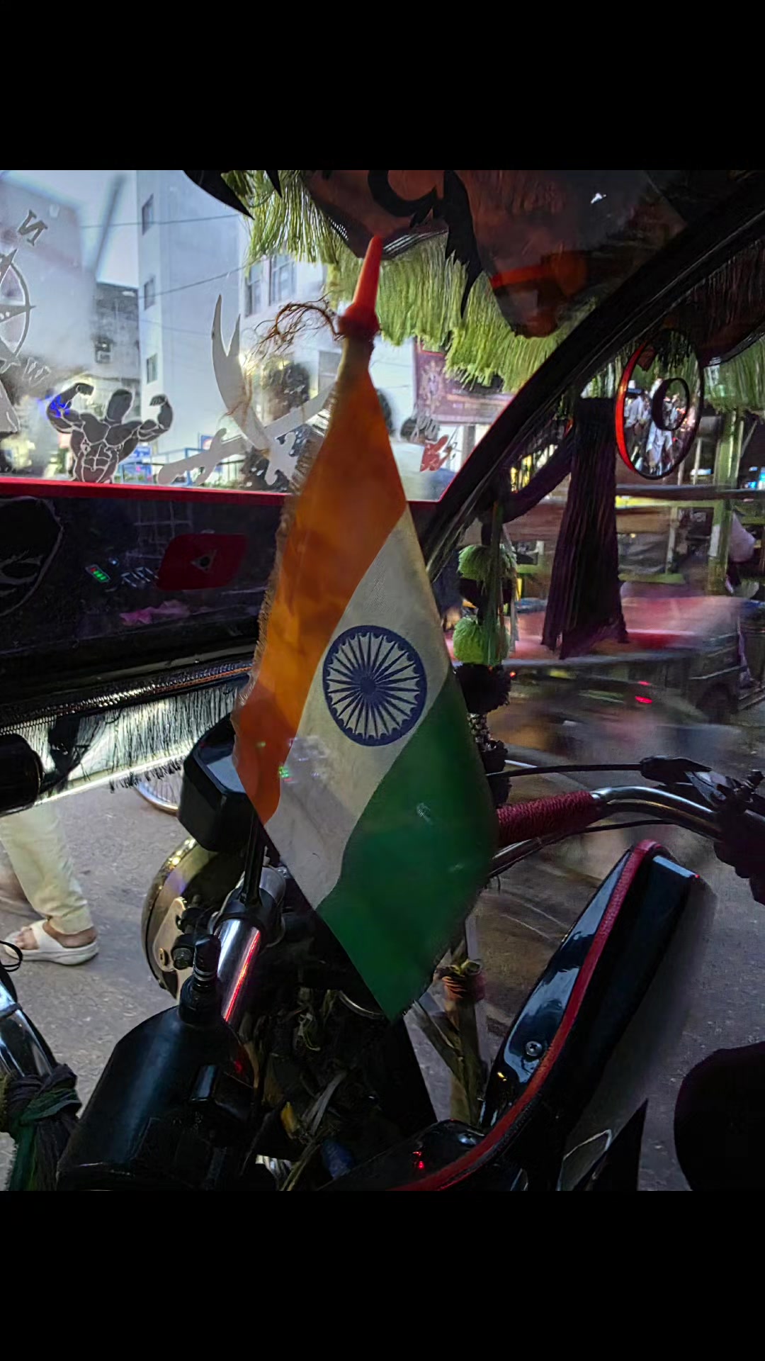@GATEWAY OF INDIA MRU