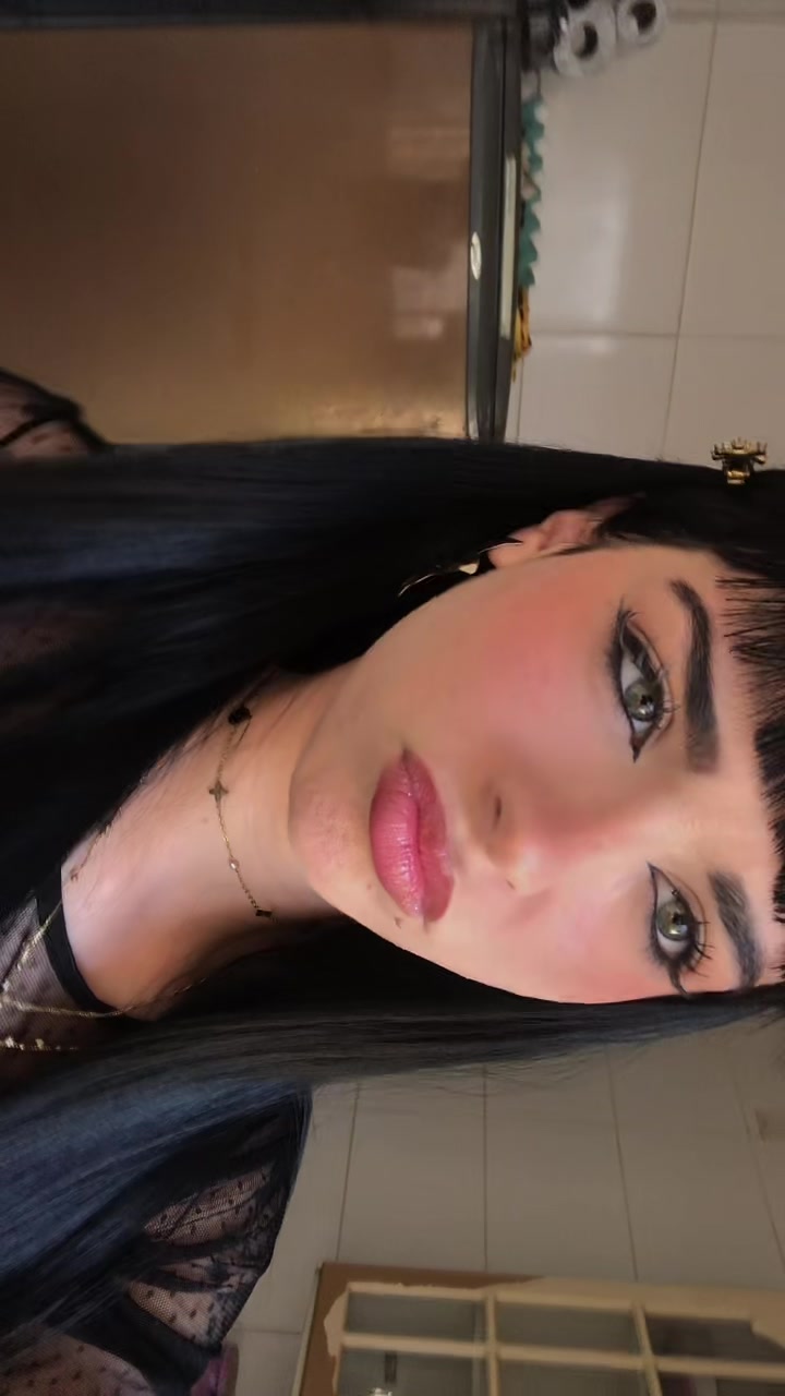@Laryssamartinsoficial