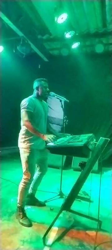 @Marielly embaixadora 🎸🩷