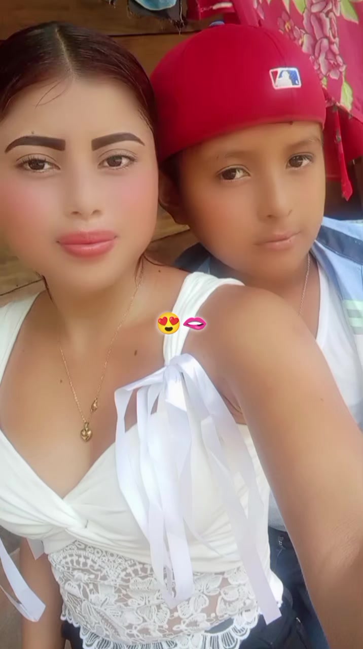 @yaneyri