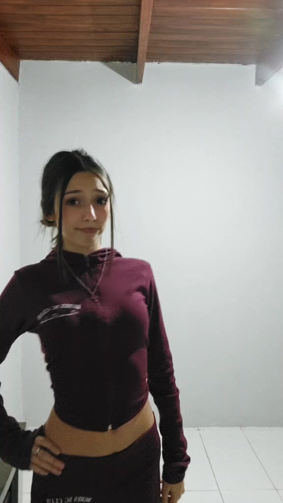 @𝑣𝑎𝑙𝑒𝑛𝑡𝑖𝑛𝑎