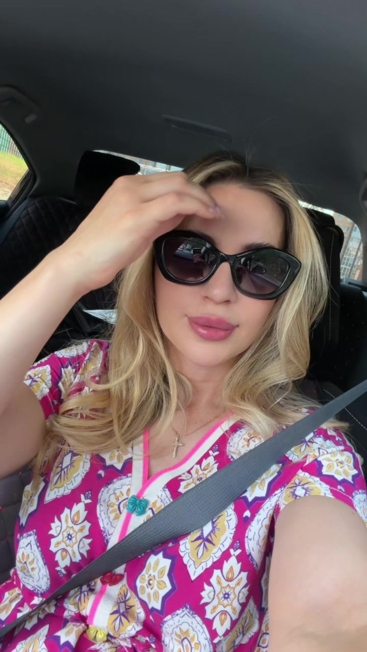 @helenaamadz
