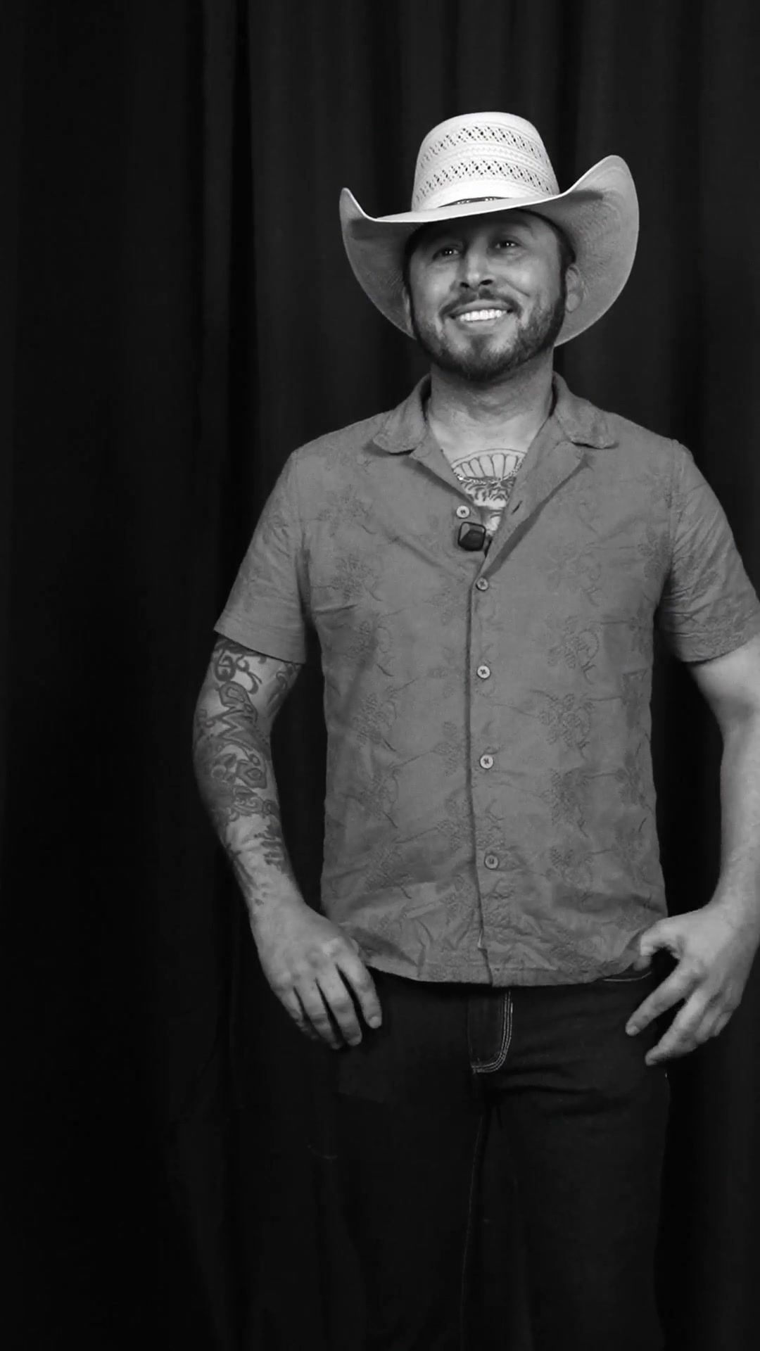 @Grupolaleyenda