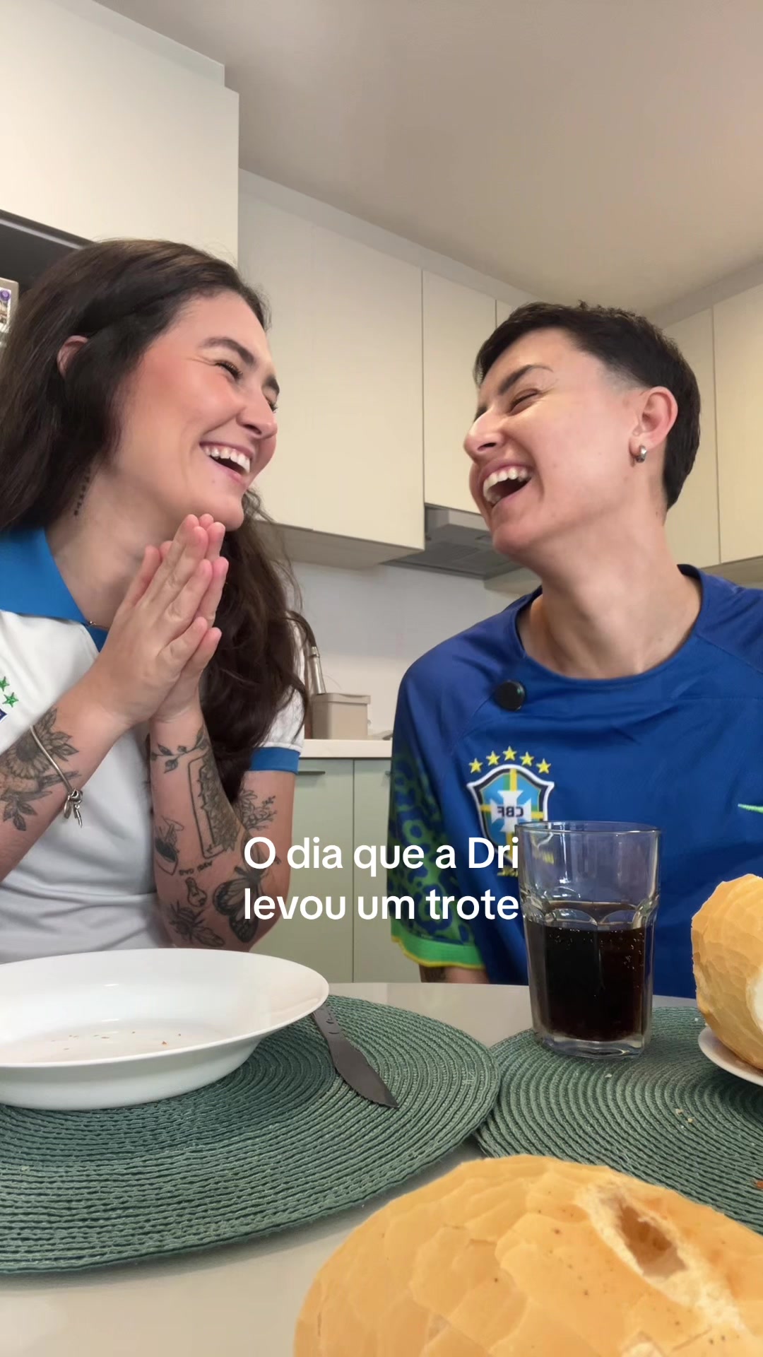 @Ju Suzete e Dri | ape500e8