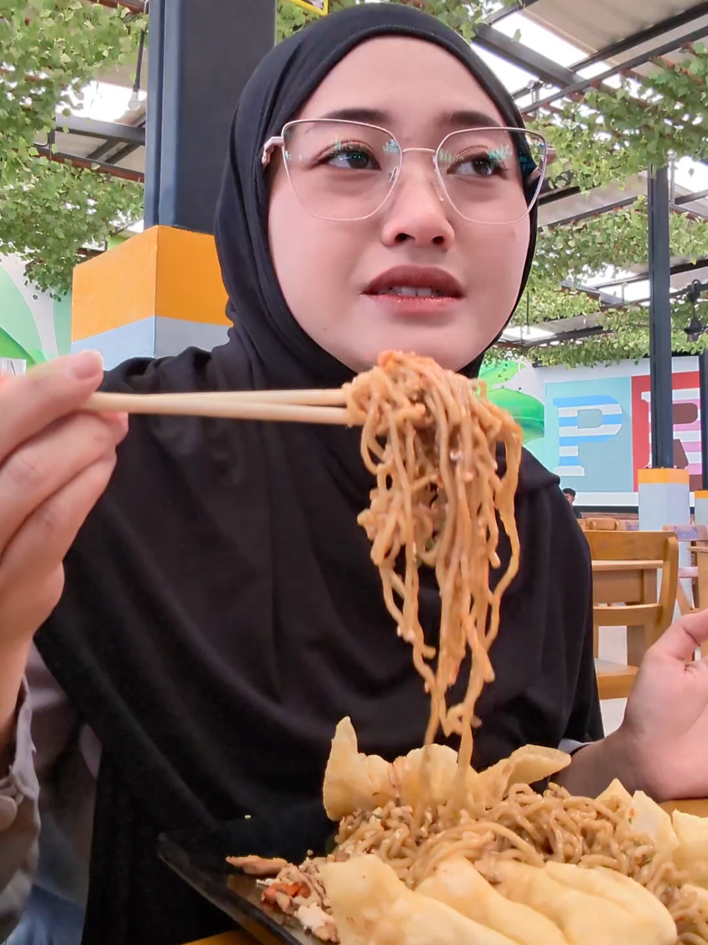 @reviewer Warung desa